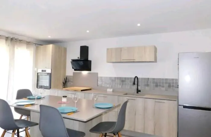 Stunning T4 Musardière Appartement